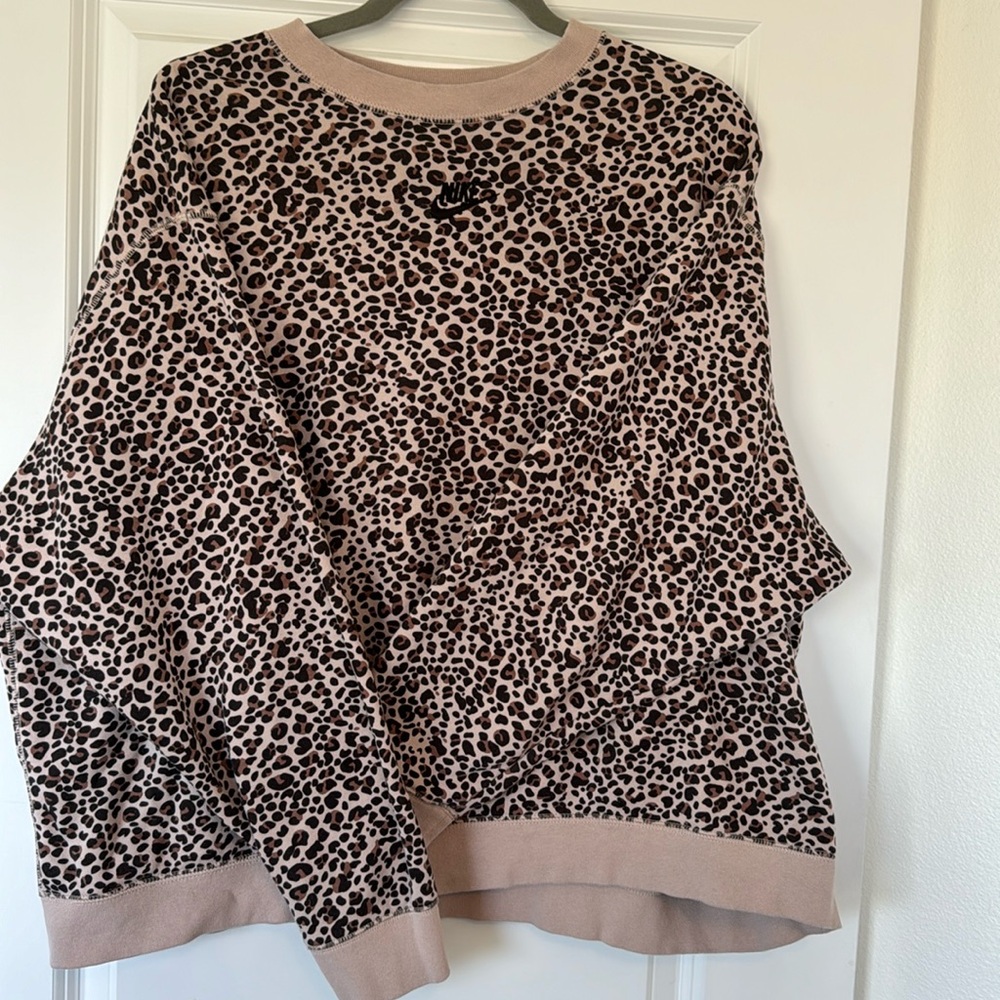 Oversized Nike Cheetah Crewneck Sweatshirt